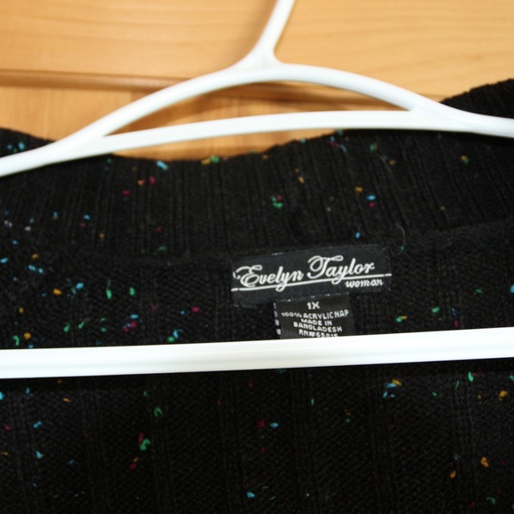 Evelyn Taylor Black/Multi Cardigan 1X - Picture 4 of 5
